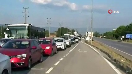 Ankara-Bursa yolunda bayram dönüşü yoğunluğu
