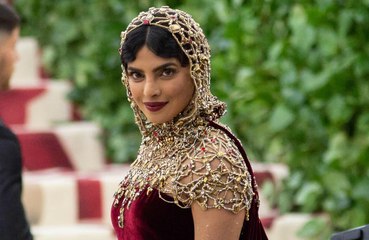 Priyanka Chopra loves to wear saris