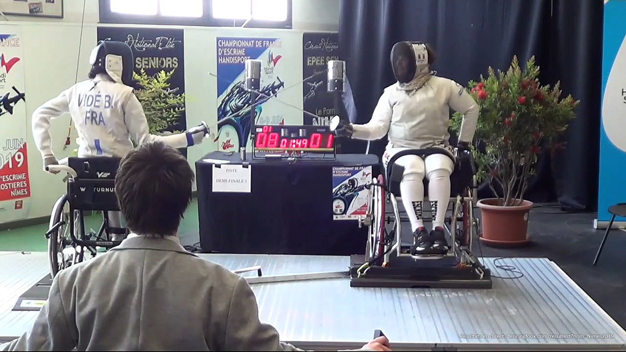 Championnat de France escrime Handisport Fleuret demi finale N1 Dames Nîmes