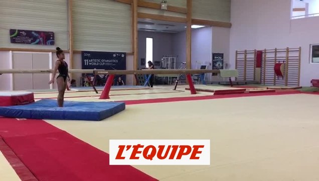 Mélanie de Jesus dos Santos teste une nouvelle figure - Gym - CF