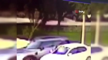 Başakşehir'de güpegündüz otomobilin içinden çantayı böyle çaldılar