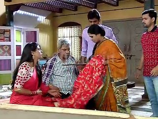 Pyaar Ke Papad | Omkar's father apologies to Shivika | प्यार के पापड़