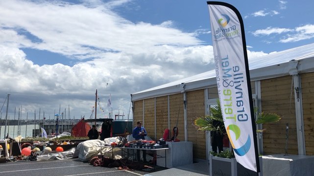 Premier jour des puces nautiques