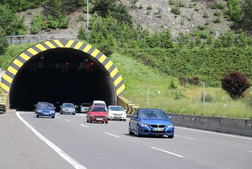 Bolu TEM Otoyolu'nda trafik yoğunluğu sürüyor