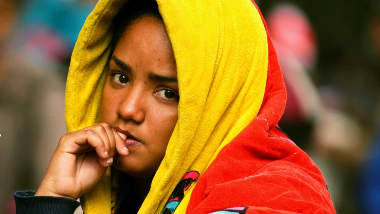 Venezuela crisis: Border with Colombia reopened