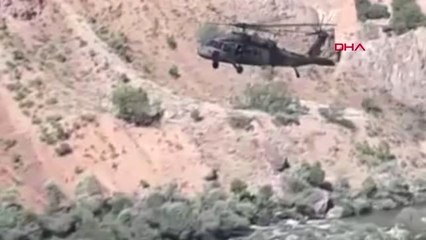 BİNGÖL PİKNİKTE ÜZERİNE KAYA PARÇASI DÜŞEN KİŞİ HELİKOPTERLE HASTANEYE ULAŞTIRILDI