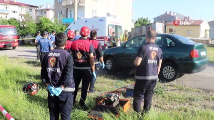 Otomobilin altında kalan yaşlı kadın hayatını kaybetti