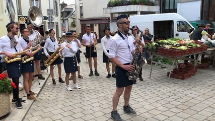 Les fanfares débarquent à Douarnenez