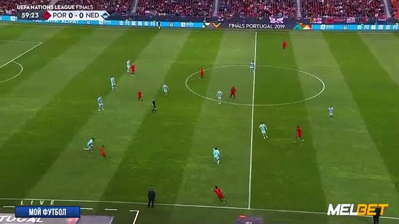 G o n ca l o   G u ed e s