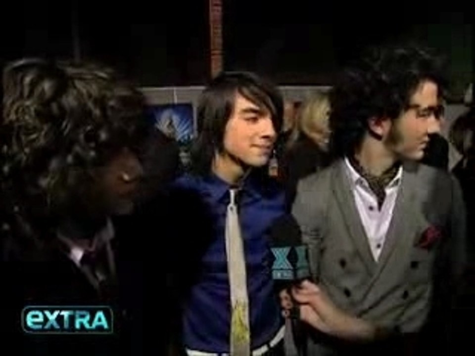 Jonas Brothers BOBW Premiere