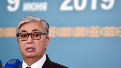 Télécharger la video: Kazakhstan interim President Tokayev poised for election victory