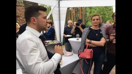 Двойные стандарты и гнев от встречи президента Украины Зеленского с журналистами