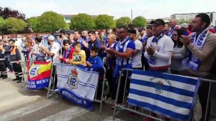 Espectacular Recibimiento de la Afición del Recre en Miranda de Ebro