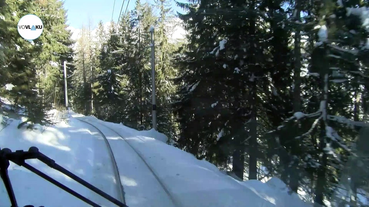 UNIKÁTNY VLAKOVÝ VIDEOPROJEKT: Zo Štrbského Plesa do Popradu v zime