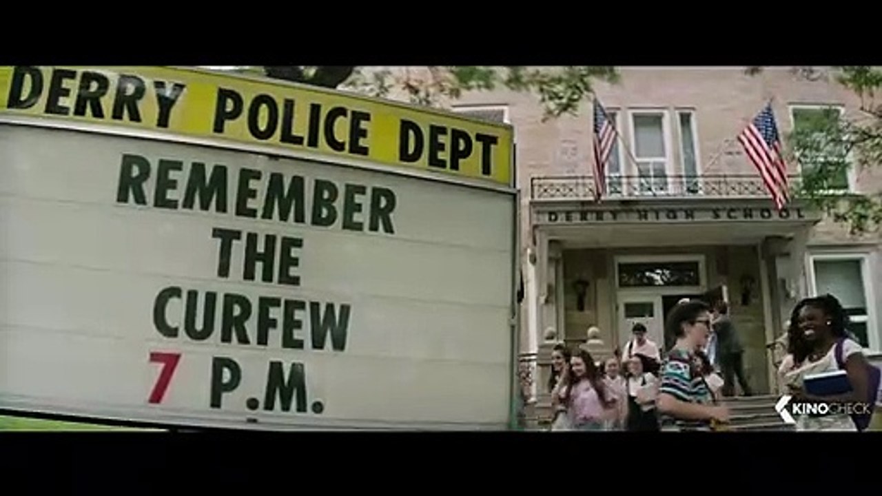 IT First Look (2017)