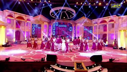NEHA KAKKAR Performing at PTC Punjabi Music Awards 2016 _ Biggest Celebration _ PTC Punjabi