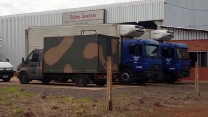 Base de operação da FAB: veículos trazem equipamentos para aeroporto