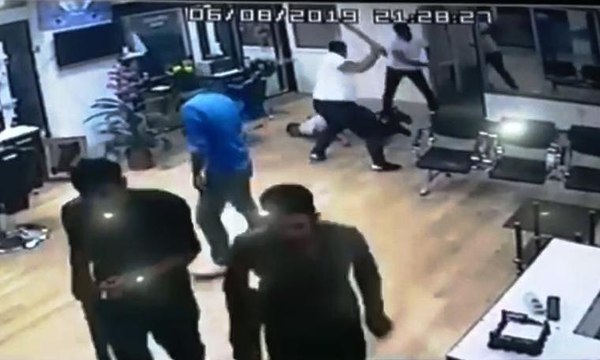 Kuaföre öldüresiye dayak kamerada