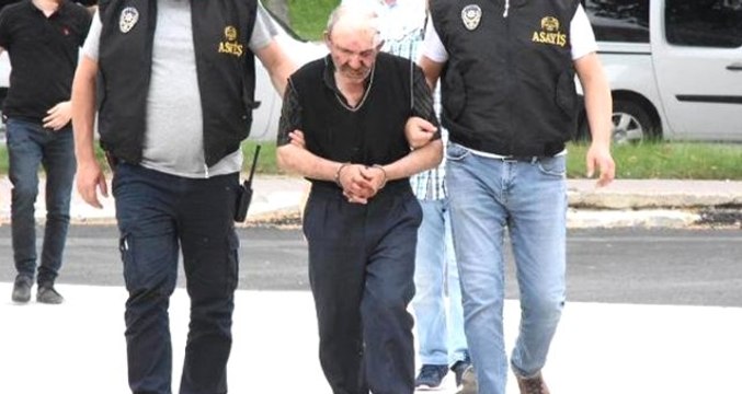 Şizofreni hastası, 1'i polis 3 kişiyi yaraladı, 1 kişiyi de öldürdü