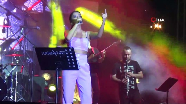 Buray ve Tuğba Yurt Tekirdağ’da konser verdi