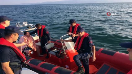 12 saat sonra denizde canlı bulundu