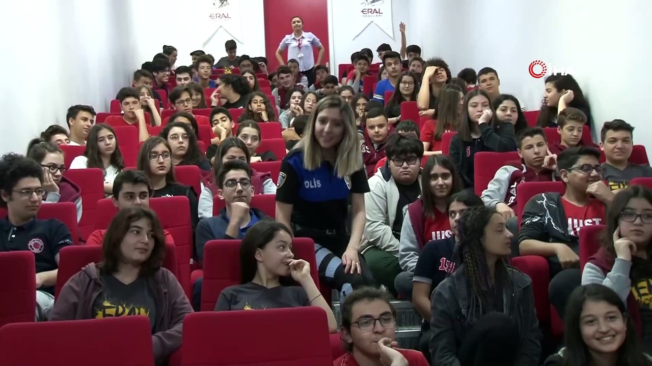 Adana polisi okul okul gezerek internetin zarar...
