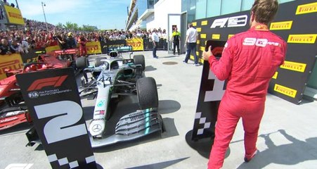 Vettel aldığı ceza nedeniyle birinciliği Hamilton'a kaptırdı! Daha sonra bunu yaptı