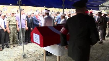 Hatay - Şehit Uzman Çavuş Halil Kurt, memleketi Dörtyol'da son yolculuğuna uğurlandı