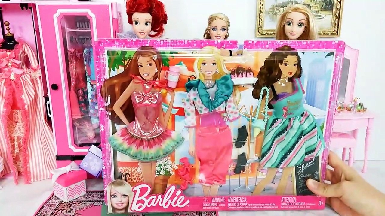 Barbie Little Mermaid Ariel Rapunzel doll Bedroom Bathroom Bath Kitchen Breakfast Morning Routine | Karla D.