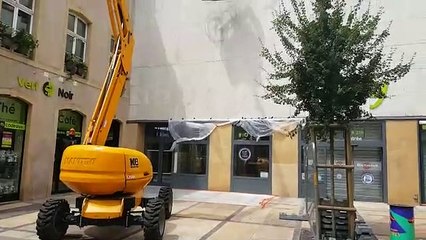 Constellations à Metz : découvrez la nouvelle fresque qui orne le centre-ville