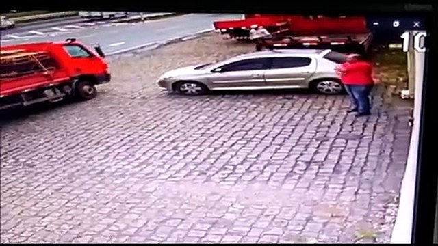 Sargento é baleado em tentativa de assalto em Cariacica