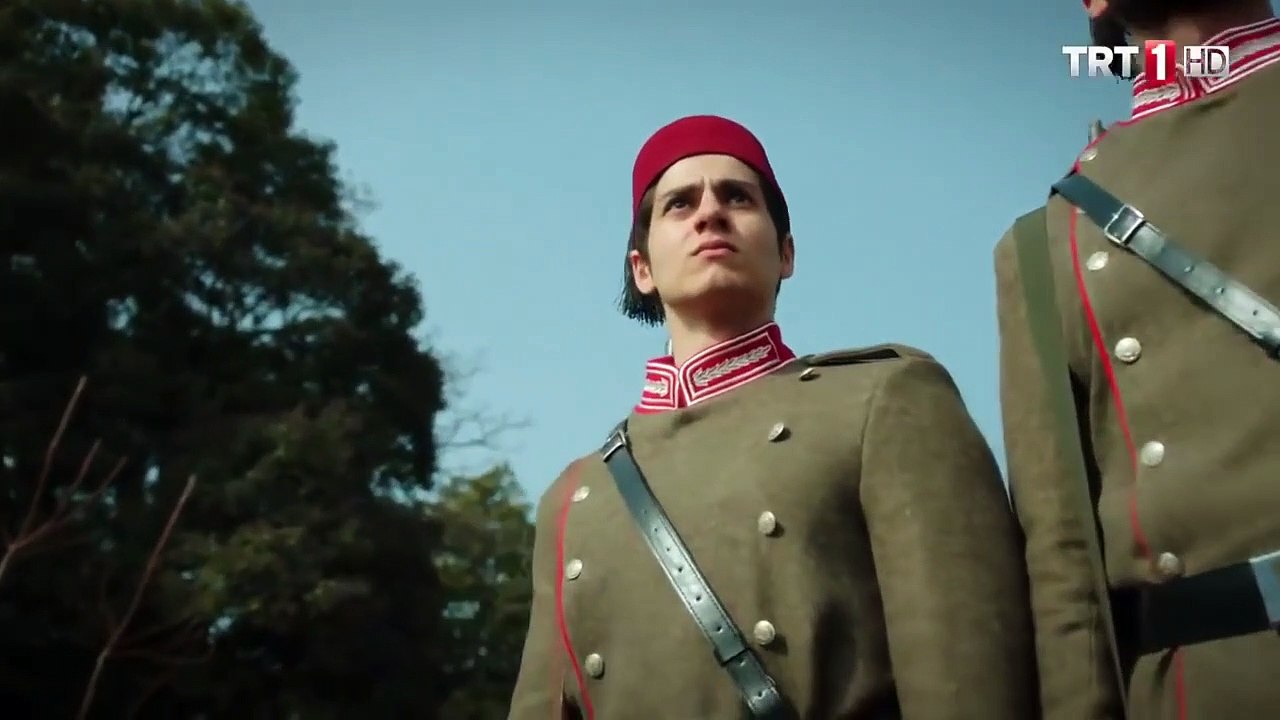 payitaht-abdulhamid-38-bolumabdulhamidin-askerlere-olan-konusmasi.mp4