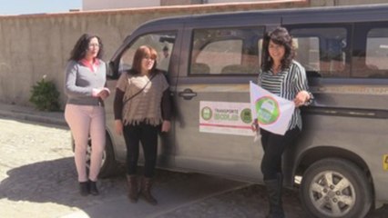 "Mujeres al volante", una opción de transporte en  Bolivia