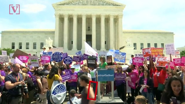 These are the Key Issues Iowa Democratic Voters Ahead of 2020: Poll