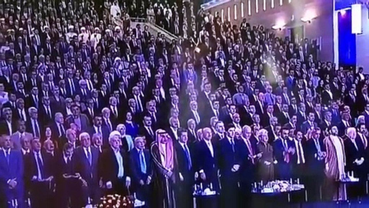 Çavuşoğlu Barzani ile buluştu, sözde 'Kürdistan Şehitleri' için saygı duruşunda bulundu