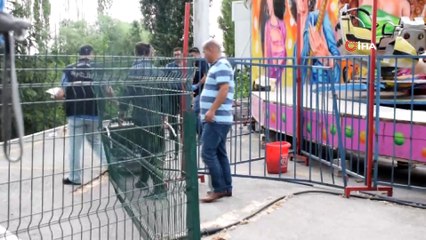 Lunaparkta akıl almaz kaza... Oyuncaktan kopan vagon 15 yaşındaki çocuğun parmağını kopardı