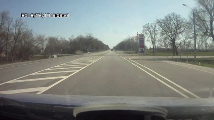 Last-minute Turn Causes Rollover