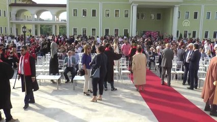 Uluslararası Balkan Üniversitesinde mezuniyet heyecanı