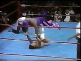 Apolo Dantes, El Texano & Mascara Sagrada vs. Los Villanos I, IV & V (04-20-90)
