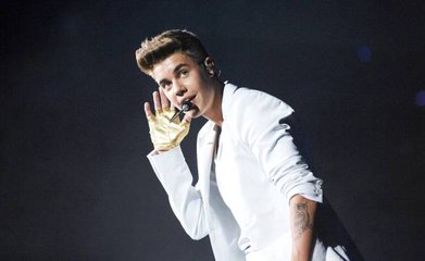 Justin Bieber défie Tom Cruise de l'affronter dans un octogone