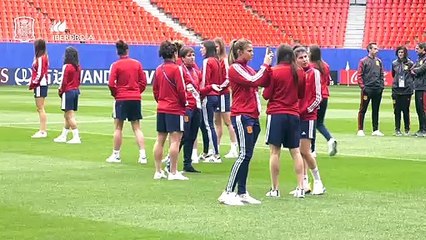 La Selección Española Visita el Estadio du Hainaut, Escenario del Partido ante Alemania