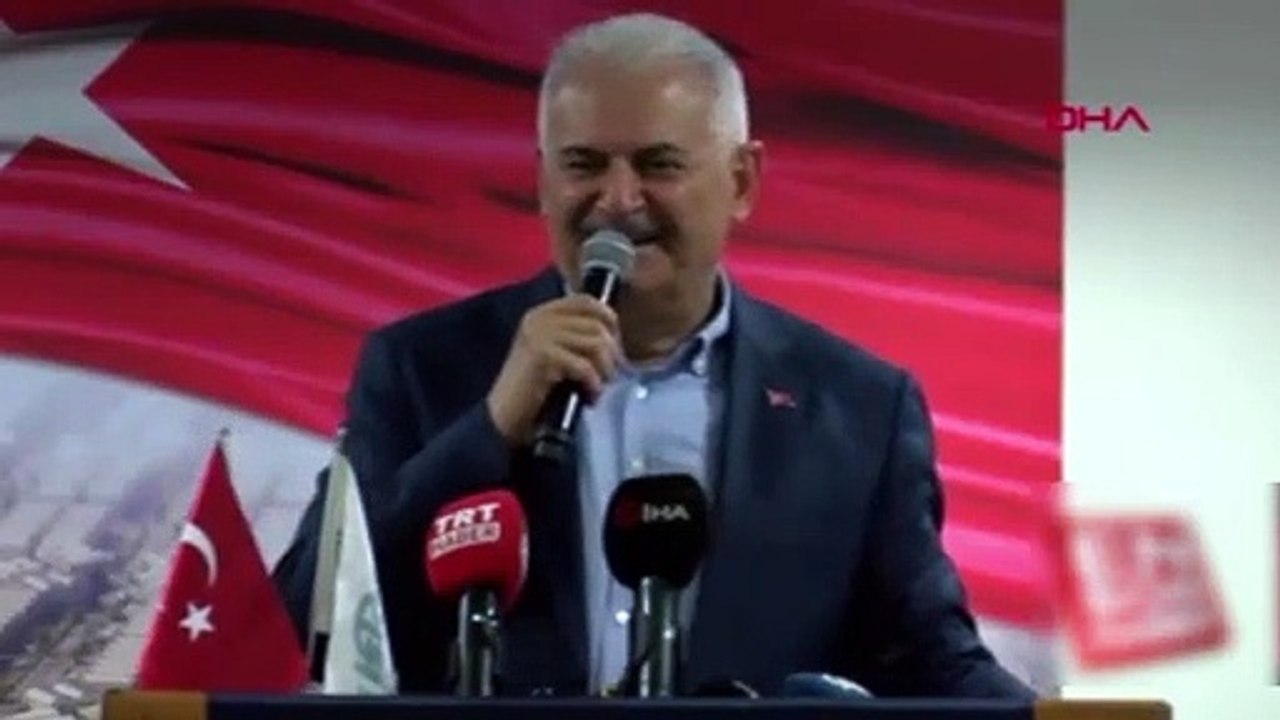 ‘İsmail Küçükkaya taraf’ diyen vatandaşa Binali Yıldırım’dan çarpıcı cevap!