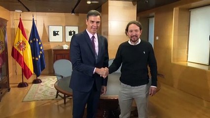 PSOE ofrece a Podemos un "Gobierno de cooperación"