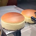 Jiggly Japanese cheesecake 
