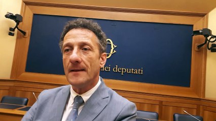 下载视频: Decreto crescita: gli incentivi alla riapertura dei negozi nei Comuni sotto i 20mila abitanti: intervista al vicepresidente della Commissione Finanze della Camera Alberto Gusmeroli (Lega)