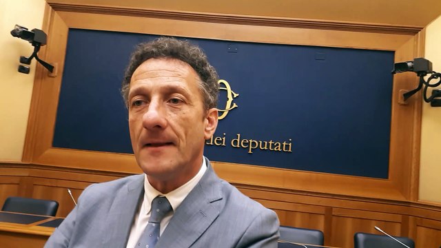 Decreto crescita: gli incentivi alla riapertura dei negozi nei Comuni sotto i 20mila abitanti: intervista al vicepresidente della Commissione Finanze della Camera Alberto Gusmeroli (Lega)