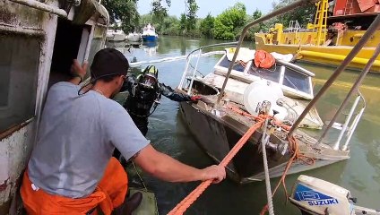 Prosegue la bonifica del Tevere dai relitti abbandonati