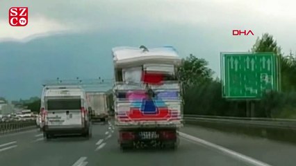 Otoyolda tehlikeli yolculuk