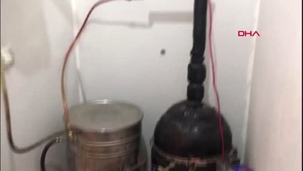 ANKARA Sağlık malzemesi satan iş yerine 'kaçak içki' operasyonu: 3 gözaltı