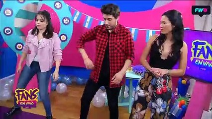 Sofi le enseña a Lizardo a bailar fortnite